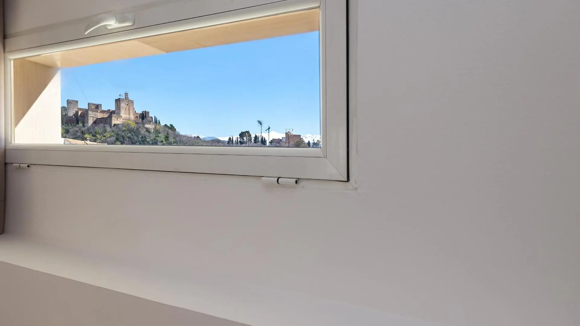 Gran Via Cathedral Apartment Granada Spain